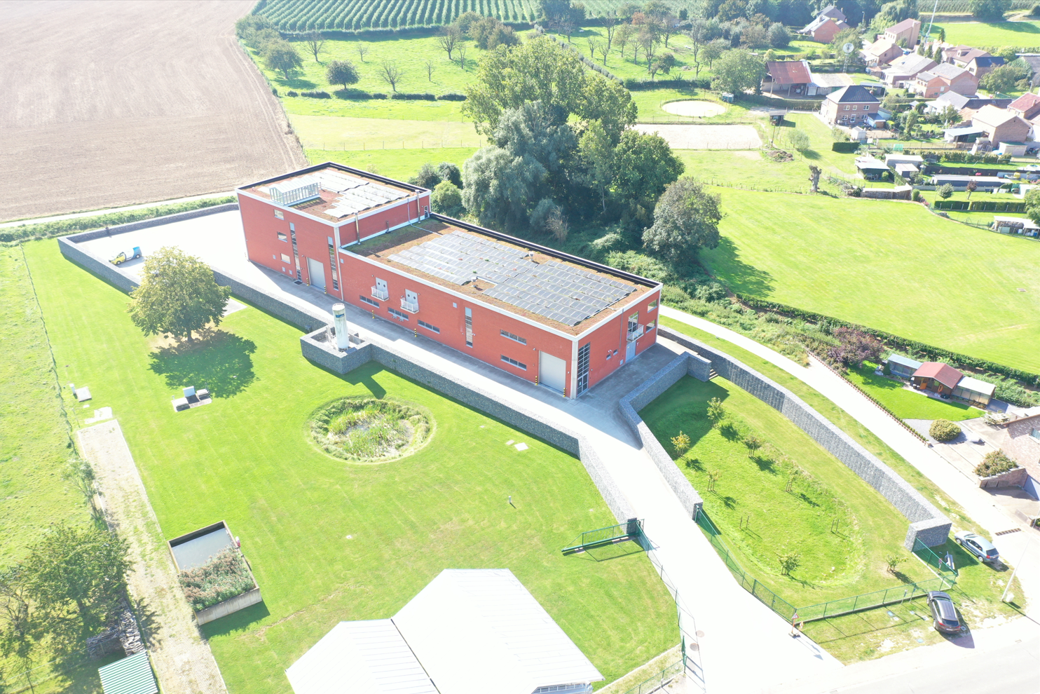 Luchtfoto waterproductiecentrum Velm